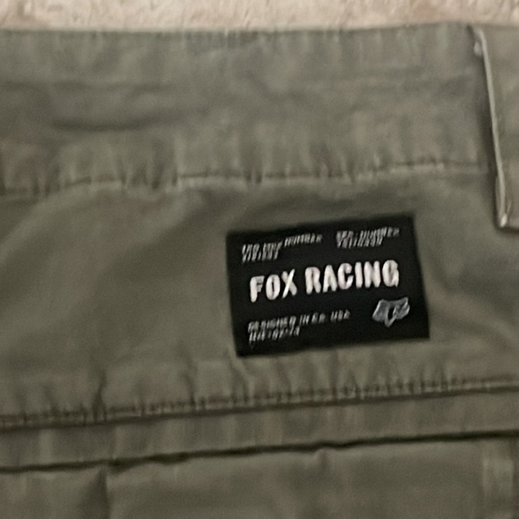 Fox Racing  Men's Utility cargo Flat
Front Chino Pants Size 36 Moto Green Pants - Picture 9 of 15